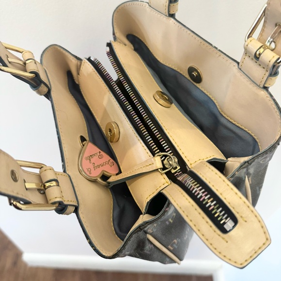 Vintage Y2K Dooney and Bourke mini monogram bag with matching coin pouch - Picture 11 of 16